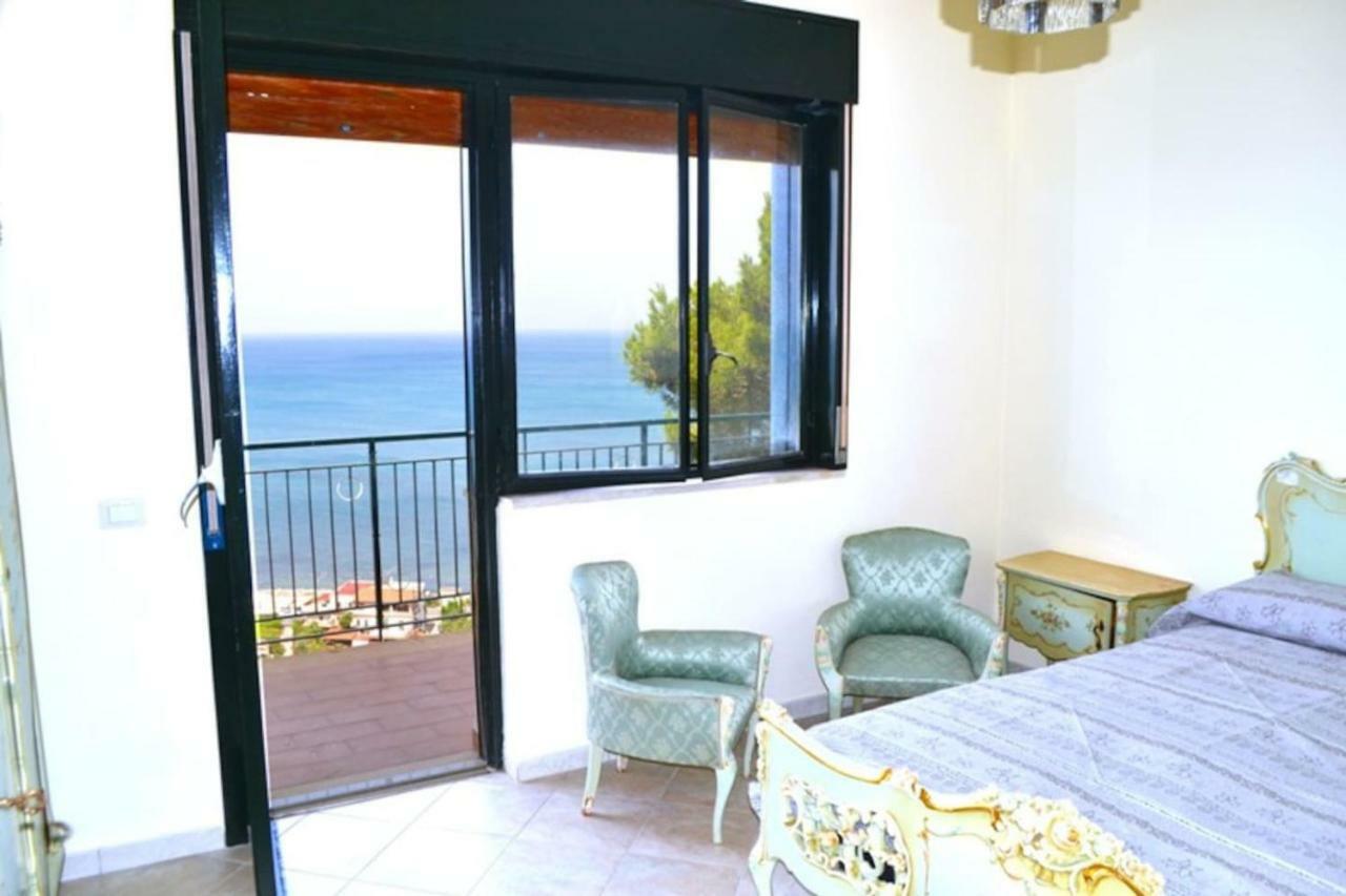 Casa Vacanze La Petrusella 트라비아 외부 사진